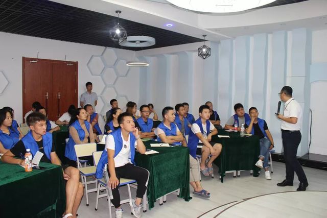 乾港公共課 乾港公共課