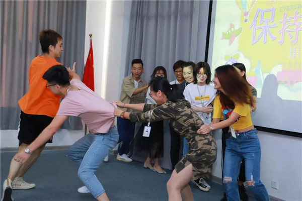 乾港集團,乾港官網(wǎng),乾港網(wǎng)絡,室內空氣凈化公司